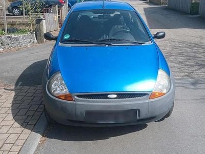Second-hand Ford Ka 95 CP (69 kW) 2004 Albastru Hatchback