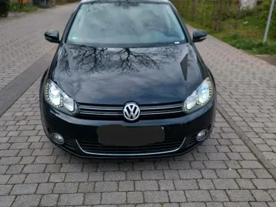 Gebraucht VW Golf VII 122 PS (89 kW) 2012 Schwarz Limousine