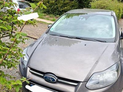 Usata Ford Focus Titanium 150 CV (110 kW) 2011 Grigio Berlina