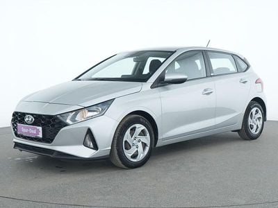 Gebraucht Hyundai i20 Select 101 PS (74 kW) 2021 Silber Kleinwagen