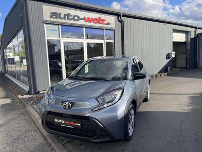Neu Toyota Aygo X Business Edition 72 PS (52 kW) 2025 Celestite grey metallic SUV