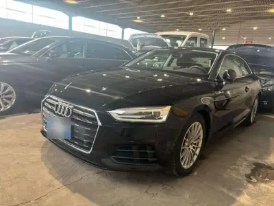 Gebraucht Audi A5 Comfort 190 PS (139 kW) 2019 Brillantschwarz Coupé