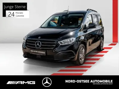Używany Mercedes T160 Style 102 KM (75 kW) 2024 Czarny Minivan