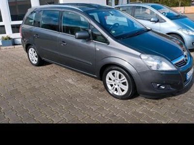 gebraucht Opel Zafira 7 Sitzer 2011