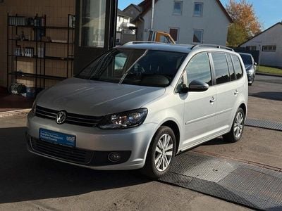 Gebraucht VW Touran 105 PS (77 kW) 2012 Silber Van / Kleinbus