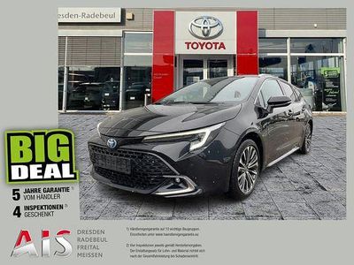 Black mica / ink Gebraucht 2023 Toyota Corolla Team Kombi | 24.990 € (Fairer Preis)