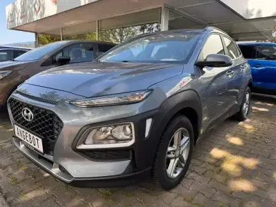 Gebraucht Hyundai Kona Trend 120 PS (88 kW) 2020 Silber SUV