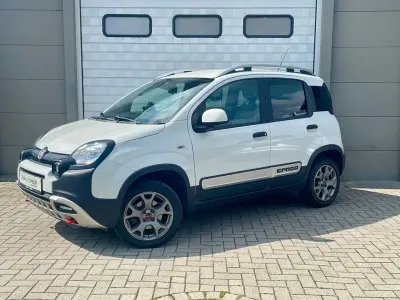 Gebraucht Fiat Panda Cross Cross 95 PS (69 kW) 2015 Weiß Kleinwagen