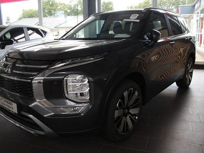 Neu Mitsubishi Outlander P-HEV Edition 306 PS (225 kW) 2025 Grau SUV