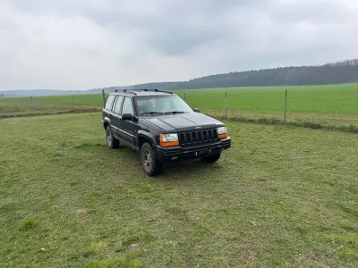 Gebraucht Jeep Grand Cherokee Limited 212 PS (155 kW) 1995 Schwarz SUV