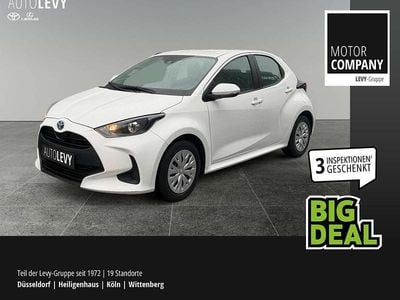 Usata Toyota Yaris Hybrid Comfort 116 CV (85 kW) 2022 Bianco Utilitaria