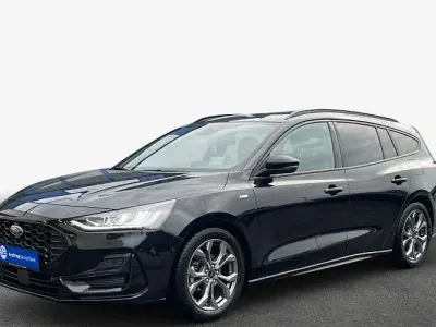 Gebraucht Ford Focus ST-Line X 115 PS (84 kW) 2025 Schwarz Kombi