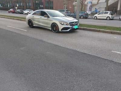 Gebraucht Mercedes CLA45 AMG AMG 381 PS (280 kW) 2018 Grau Limousine
