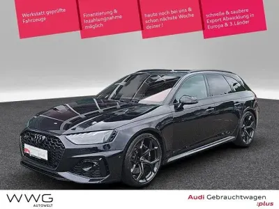 Gebraucht Audi RS4 Ambiente 450 PS (330 kW) 2024 Sebringschwarz kristalleffekt Kombi