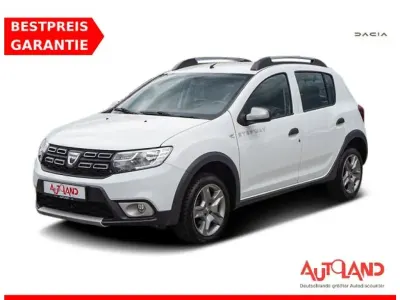 Gebraucht Dacia Sandero Stepway 73 PS (53 kW) 2020 Gletscherweiß Kleinwagen