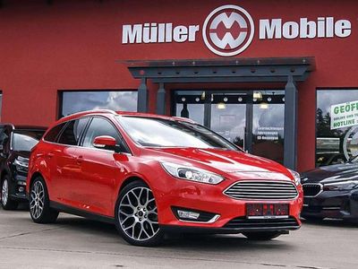 Gebraucht Ford Focus Titanium 182 PS (133 kW) 2016 Rot Kombi