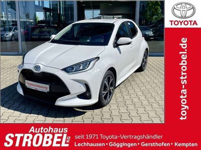 Neu Toyota Yaris Hybrid 116 PS (85 kW) 2025 Schneeweiß Kleinwagen