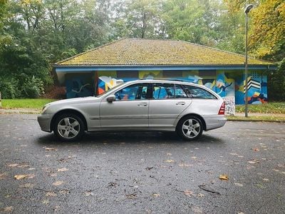 Mercedes C270