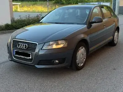 Gebraucht Audi A3 Sportback Sport 105 PS (77 kW) 2009 Schwarz Kleinwagen