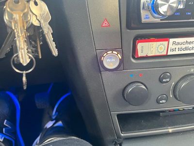 Begagnad Opel Signum 125 HK (91 kW) 2004 Silver Halvkombi