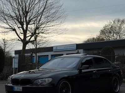 Second-hand BMW 750L Shadowline 367 CP (269 kW) 2006 Negru Berlinǎ