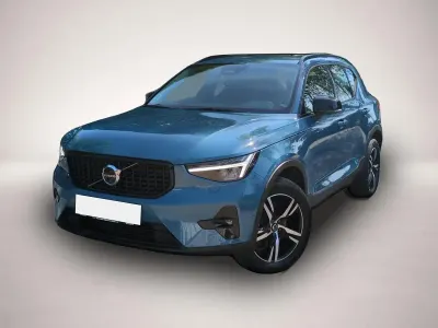 Gebraucht Volvo XC40 Plus 163 PS (119 kW) 2023 Manufacturer SUV