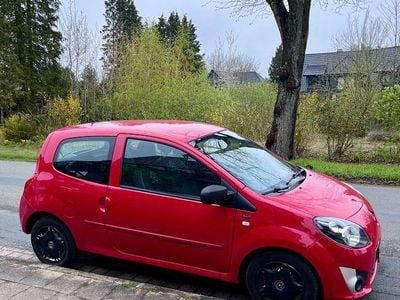 Usata Renault Twingo 75 CV (55 kW) 2011 Rosso Utilitaria