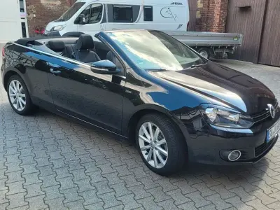 Gebraucht VW Golf Cabriolet LOUNGE 160 PS (117 kW) 2015 Schwarz Cabrio
