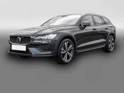 Gebraucht Volvo V60 CC Plus 197 PS (144 kW) 2023 Grau Kombi