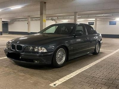 Brugt BMW 523 170 HK (125 kW) 1999 Grå Sedan