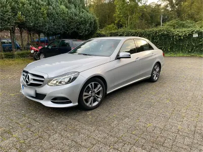 Gebraucht Mercedes E300 Avantgarde 231 PS (169 kW) 2016 Silber Limousine