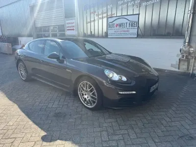 Gebraucht Porsche Panamera 250 PS (183 kW) 2014 Carbongrau Kleinwagen