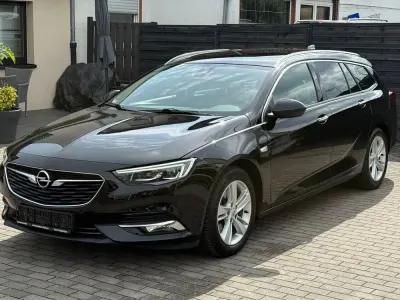 Gebraucht Opel Insignia 170 PS (125 kW) 2017 Schwarz Kombi