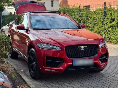 Gebraucht Jaguar F-Pace R-Sport 300 PS (220 kW) 2017 Rot SUV