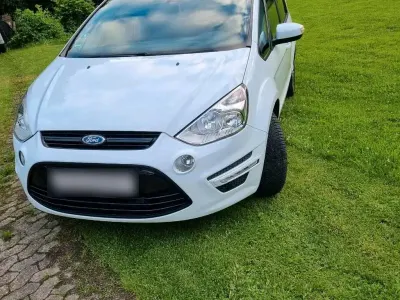 Gebraucht Ford S-MAX S 160 PS (117 kW) 2014 Weiß Van / Kleinbus