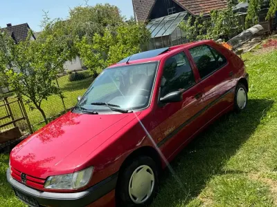 Gebraucht Peugeot 306 88 PS (64 kW) 1996 Rot Limousine