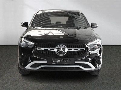 Gebraucht Mercedes GLA200 163 PS (119 kW) 2025 Schwarz SUV