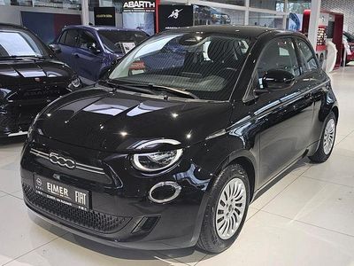 Gebraucht Fiat 500e Action 69 kW (95 PS) 2022 Schwarz Limousine
