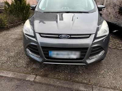 Gebraucht Ford Kuga 163 PS (119 kW) 2014 Grau SUV