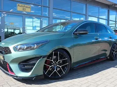 Second-hand Kia ProCeed GT GT 286 CP (210 kW) 2023 Verde Hatchback