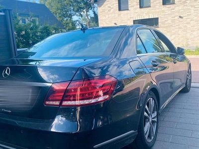 Mercedes E300