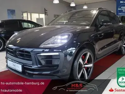 Gebraucht Porsche Macan S 381 PS (280 kW) 2023 Tiefschwarz SUV