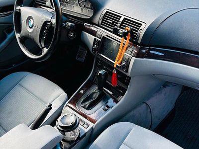 BMW 325