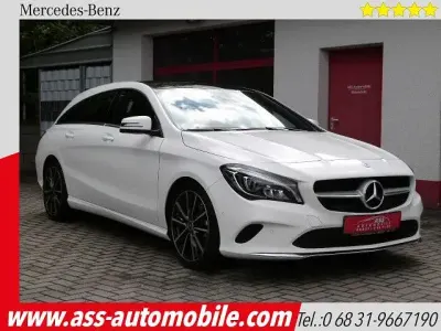 Gebraucht Mercedes CLA180 Shooting Brake Urban 122 PS (89 kW) 2018 Weiß Kombi