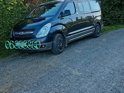 Gebraucht Hyundai H-1 170 PS (125 kW) 2026 Schwarz Van / Kleinbus