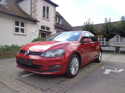 Gebraucht VW Golf VII Cup 105 PS (77 kW) 2014 Rot Limousine