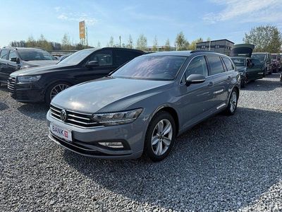 Gebraucht VW Passat Business 200 PS (147 kW) 2022 Grau Kombi