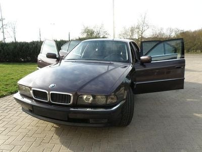 Second-hand BMW 750 326 CP (239 kW) 1995 Mov Berlinǎ