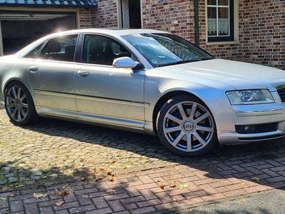Audi A8L