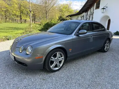 Usata Jaguar S-Type R 396 CV (291 kW) 2004 Grigio Berlina
